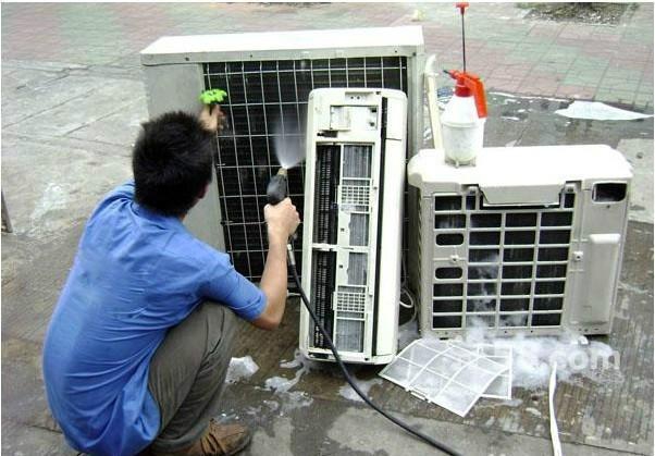 中央空調的免費清潔時間是多久？